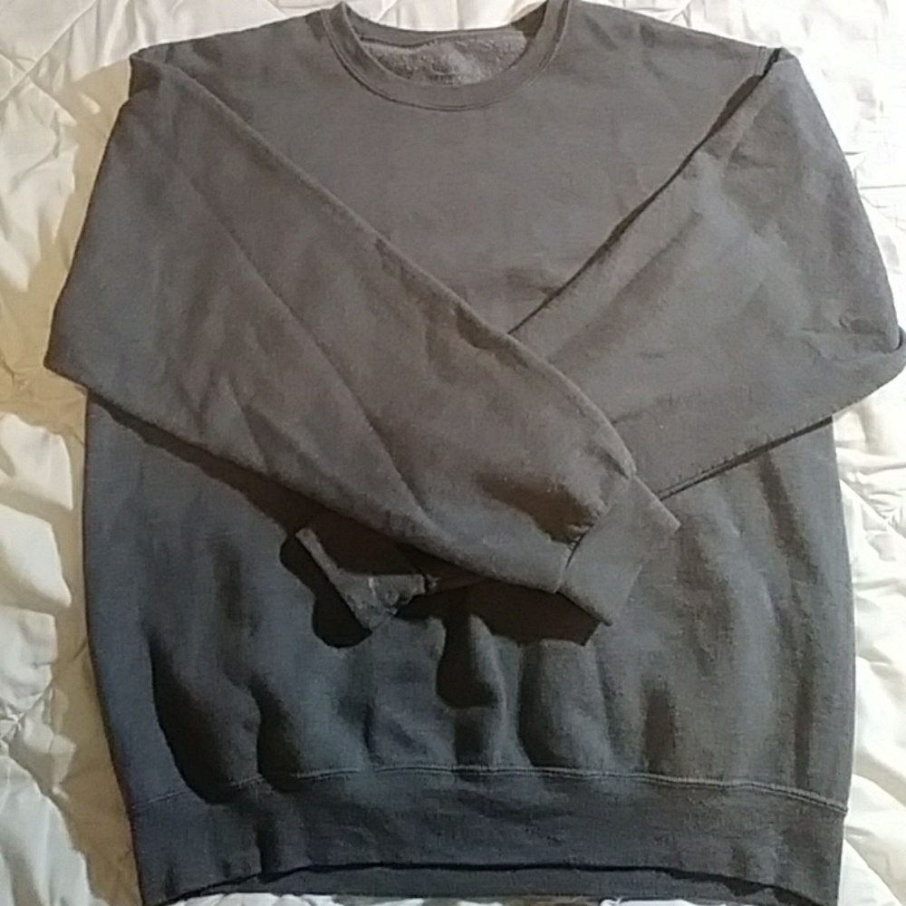 Warm,gray sweater